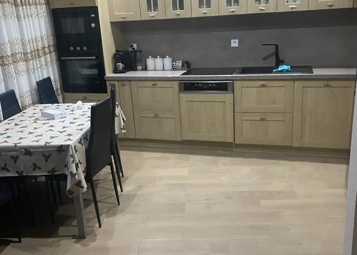 Maison Village בית נופש *